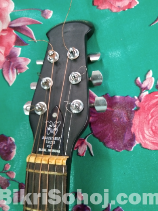Signeture Guiter Sell